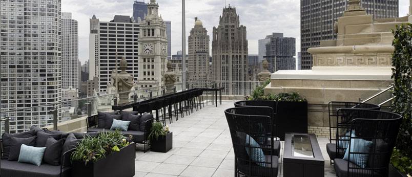Chicago Rooftop Bar With A View LondonHouse Chicago