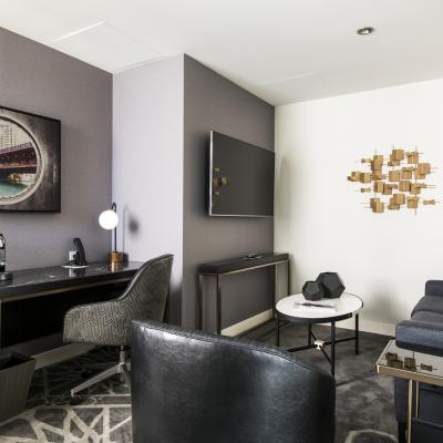 SUITE