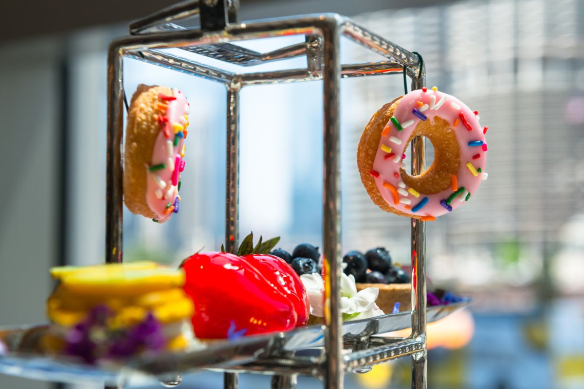 Summer Afternoon Tea in Chicago: A Garden Party on the River at LondonHouse