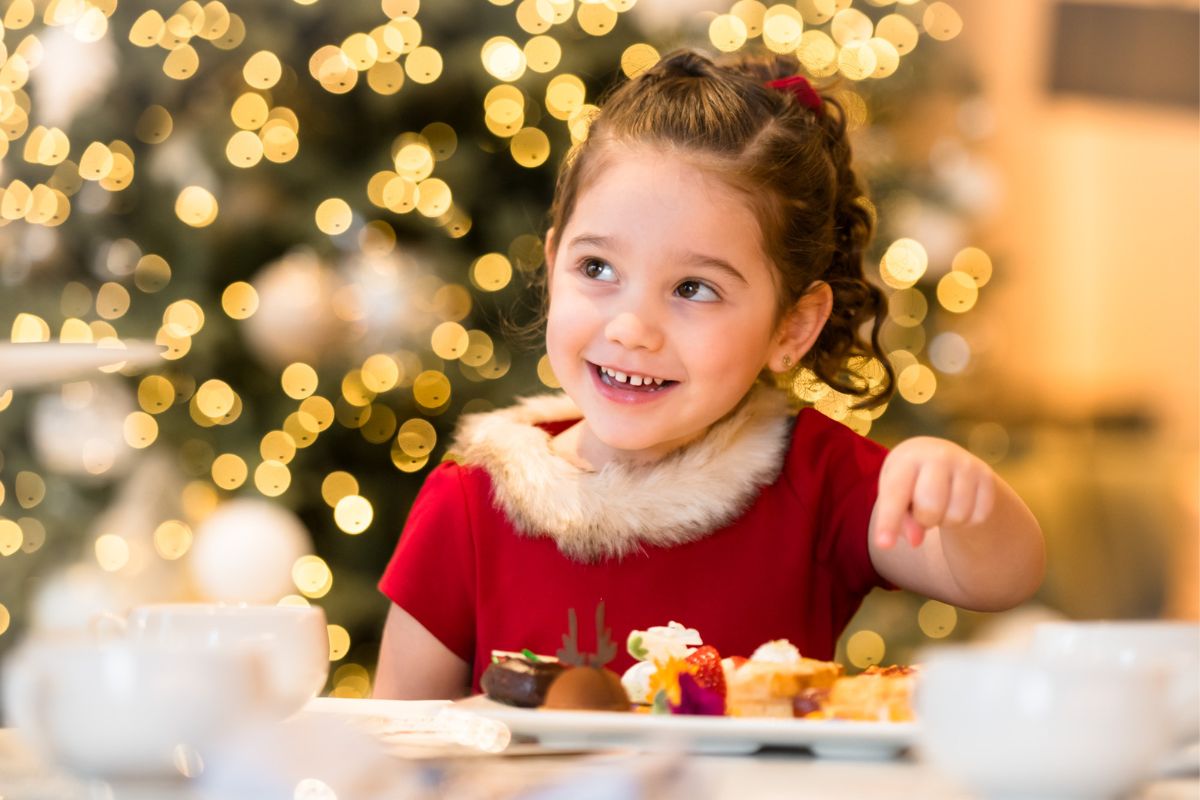 Kid's Holiday Tea at LondonHouse Chicago